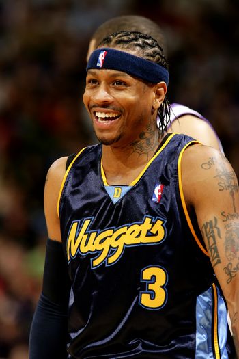 本赛季俱乐部双人组进球榜：凯恩+迪亚斯37球高居第一（凯恩携迪亚斯合轰37球，领跑本赛季俱乐部双人进球榜）