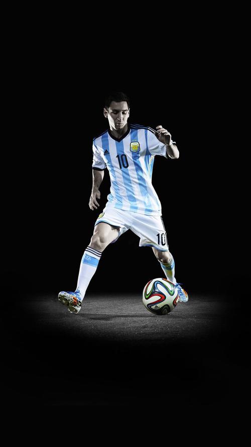 欧冠赛场精彩瞬间：皇马主场2-0取胜,（欧冠精彩瞬间回放：皇马主场2比0告捷）