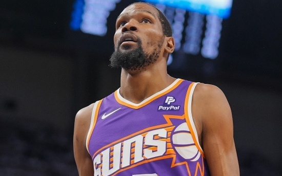 热闻｜独造3球，姆巴佩超越哈兰德独享五大联赛第一！皇马客场3-0毕尔巴鄂（姆巴佩独造三球力压哈兰德登顶五大联赛，皇马客场3-0击败毕尔巴鄂）