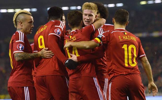 皇马全队身价12.3亿欧元领跑西甲 巴萨次席（西甲身价榜：皇马全队12.3亿欧元居首，巴萨位列第二）